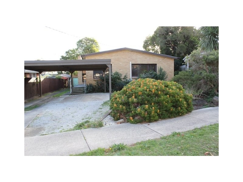 12 Lemon Grove, Nunawading VIC 3131