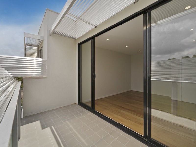 8/85 Whitehorse Road, Blackburn VIC 3130