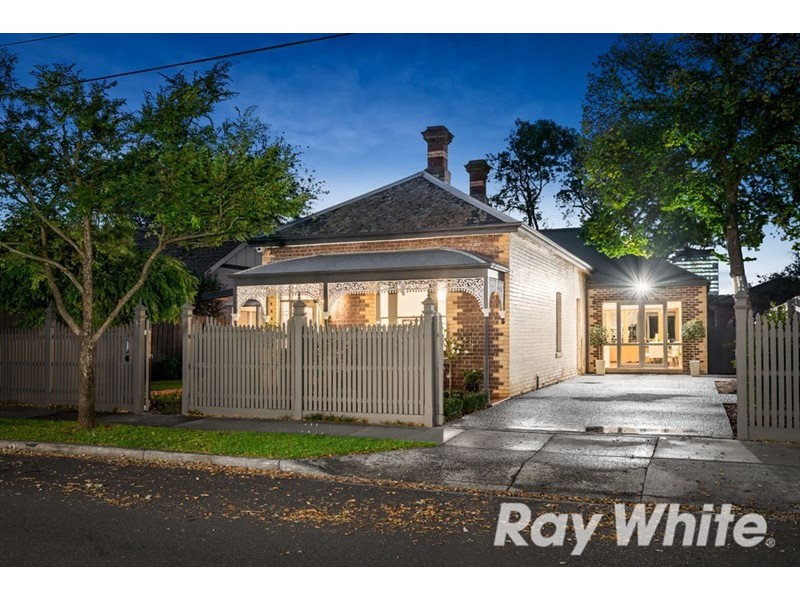 10 Kent Road, Box Hill VIC 3128