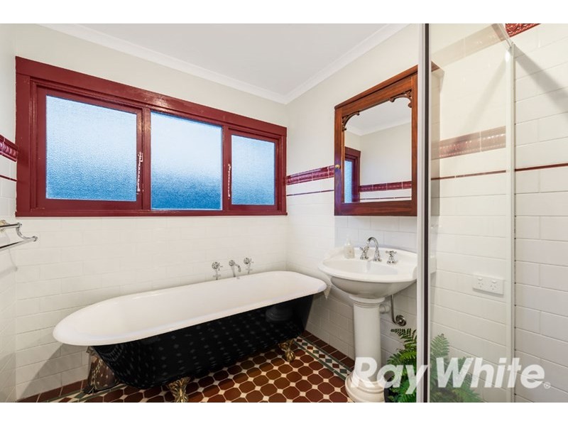 10 Kent Road, Box Hill VIC 3128