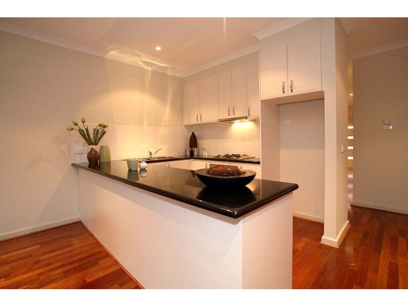 11 Montgomery Street, Doncaster East VIC 3109