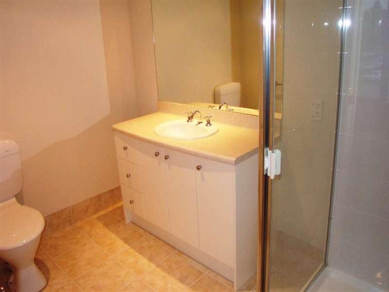 222 Mahoneys Road, Burwood East VIC 3151