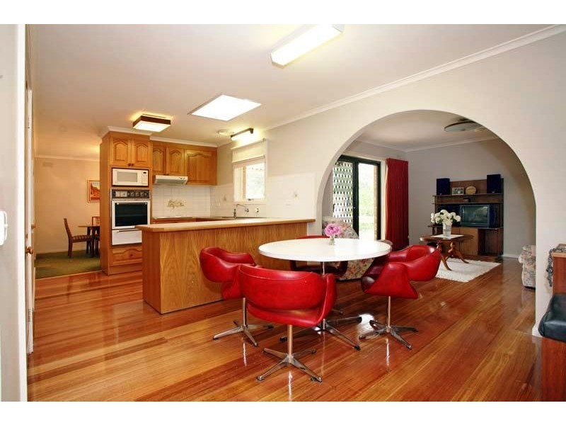 36 Panorama Drive, Forest Hill VIC 3131