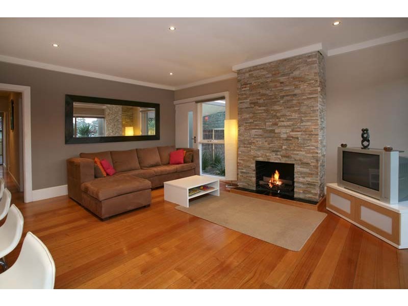 6 Stevens Road, Forest Hill VIC 3131