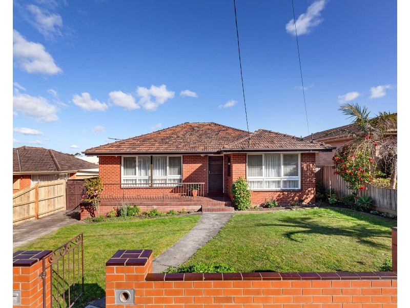 8 Tirana Street, Mitcham VIC 3132