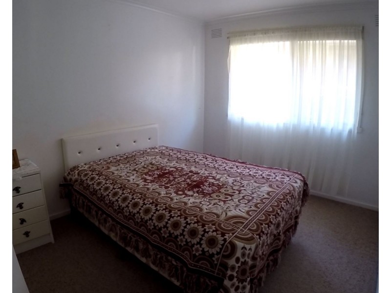 8 Tirana Street, Mitcham VIC 3132