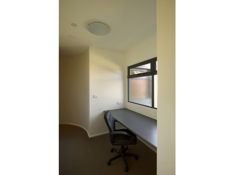 1/19-21 Railway Road, Blackburn VIC 3130