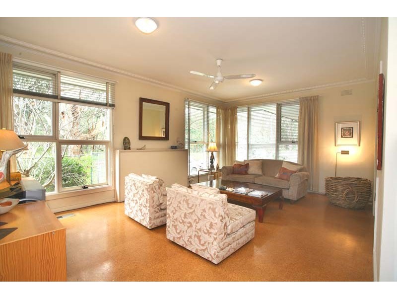 6 Malcolm Street, Blackburn VIC 3130