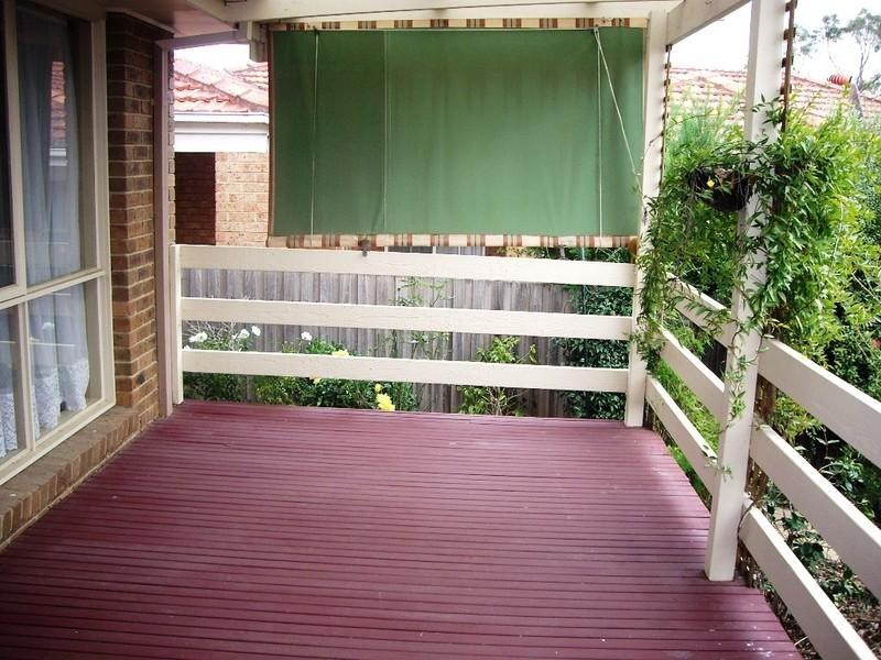 9 Radiant Crescent, Forest Hill VIC 3131