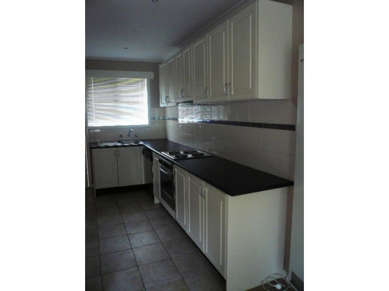 2/2 Avonhurst Drive, Glen Waverley VIC 3150