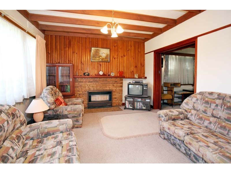 450 Middleborough Road, Blackburn VIC 3130