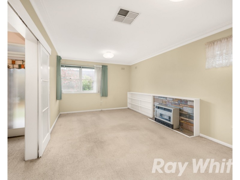 8-8A Wattle Grove, Mckinnon VIC 3204