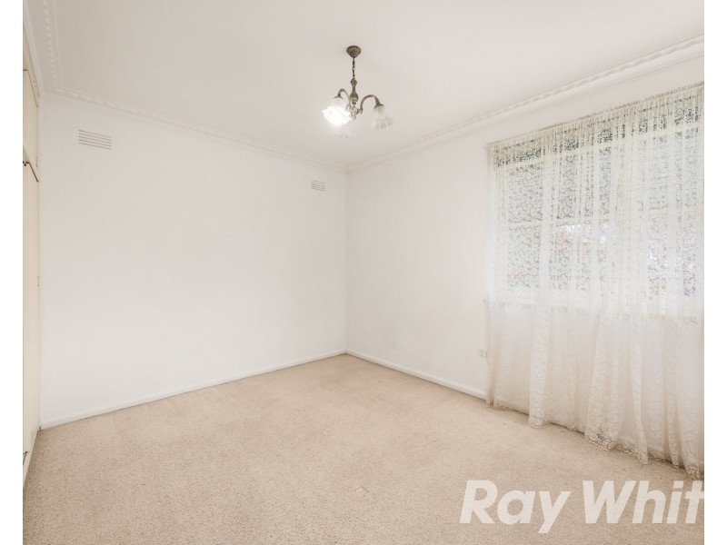 8-8A Wattle Grove, Mckinnon VIC 3204