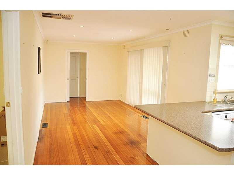 27 Mullens Road, Vermont South VIC 3133