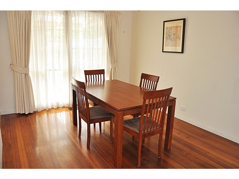 27 Mullens Road, Vermont South VIC 3133