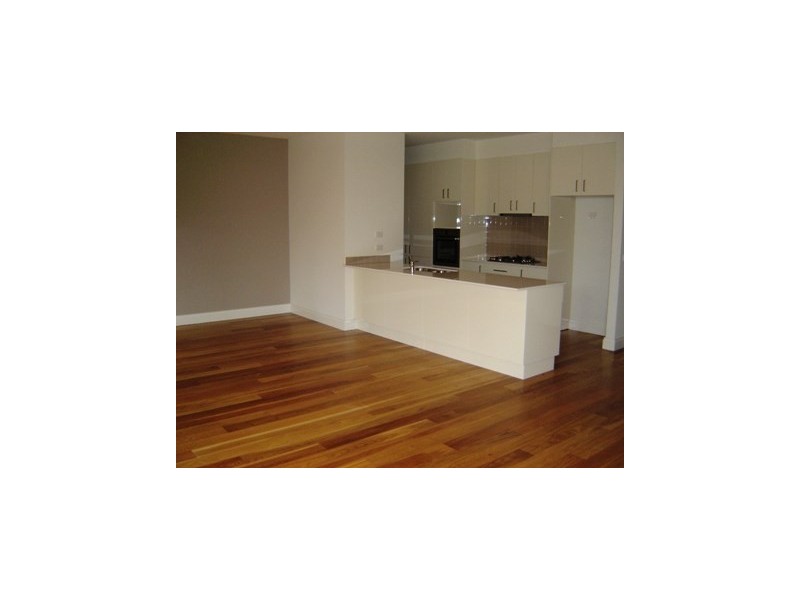 4/6 Sergeant Street, Blackburn VIC 3130