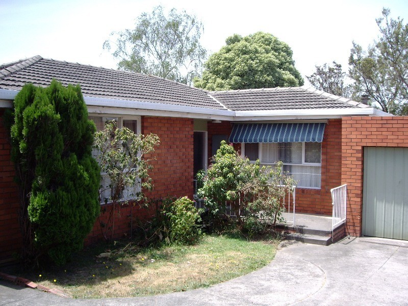 2/318 Blackburn Road, Glen Waverley VIC 3150