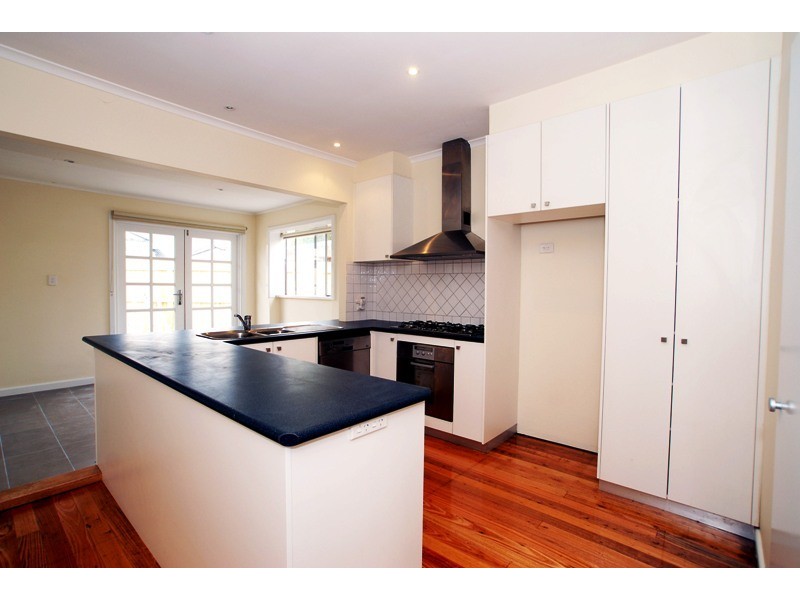 1/9 Burch Street, Blackburn North VIC 3130