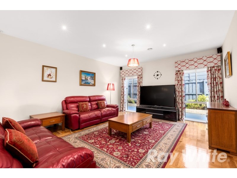 28 Samuel Road, Blackburn South VIC 3130