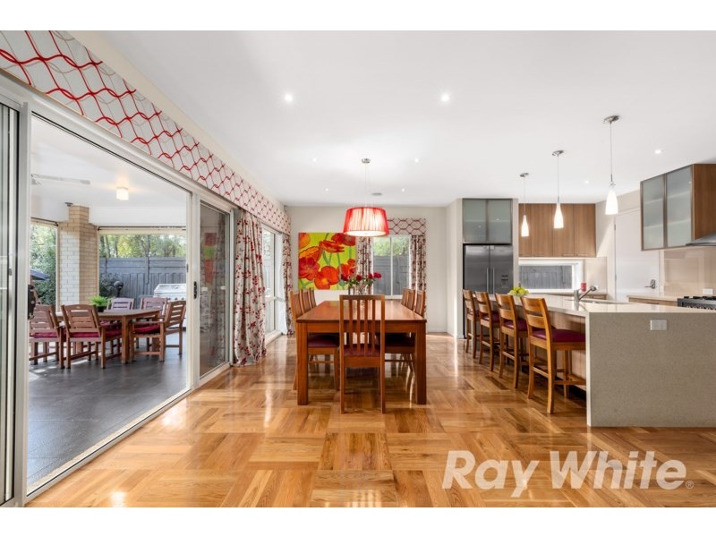 28 Samuel Road, Blackburn South VIC 3130