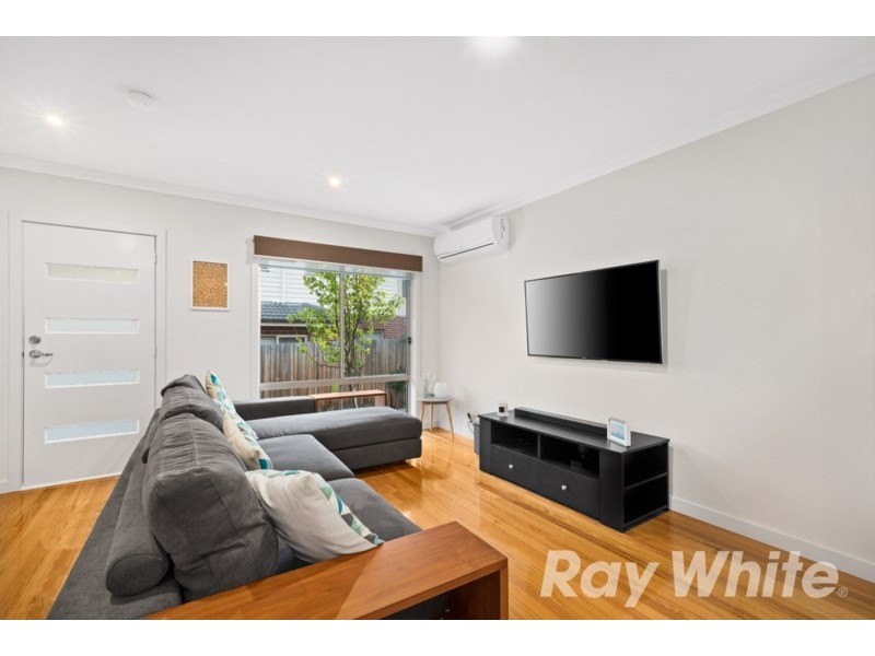 2/10 Frankcom Street, Blackburn VIC 3130