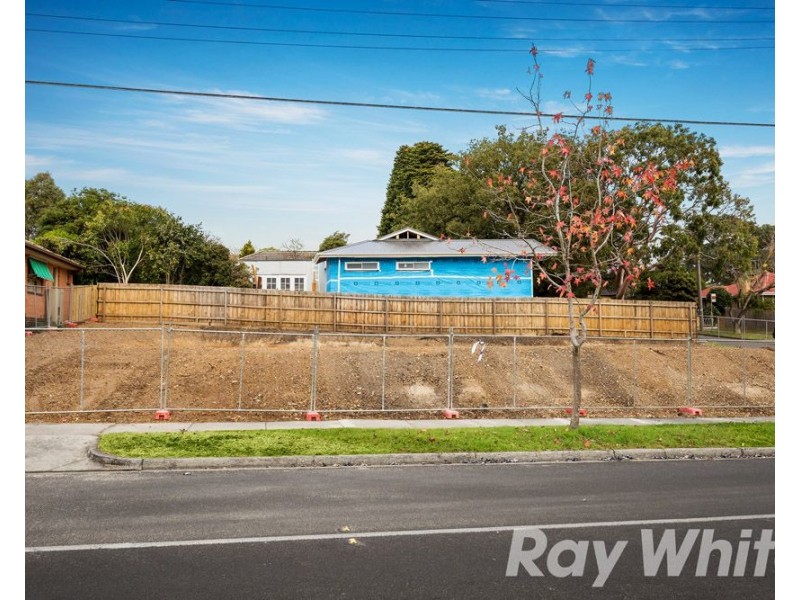 15 Glenburnie Road, Mitcham VIC 3132