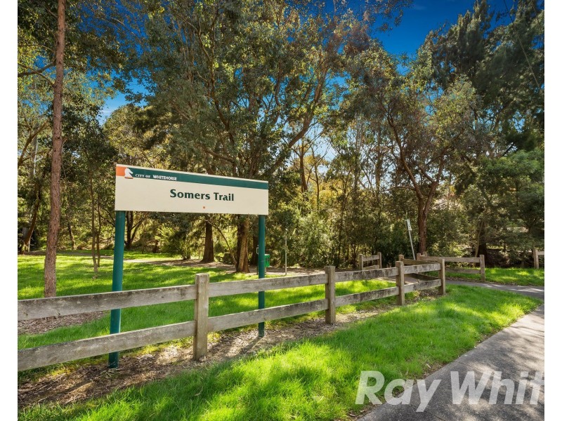 15 Glenburnie Road, Mitcham VIC 3132