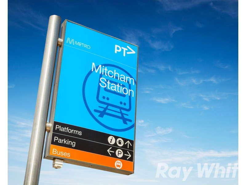 15 Glenburnie Road, Mitcham VIC 3132