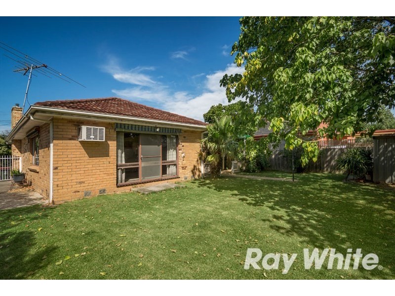 42 Barry Road, Burwood East VIC 3151