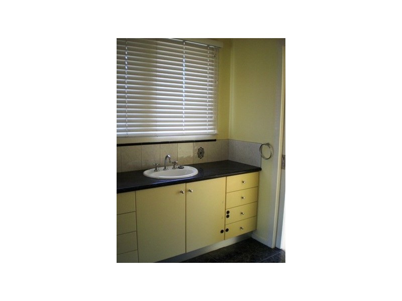 1 Tambo Close, Croydon Hills VIC 3136