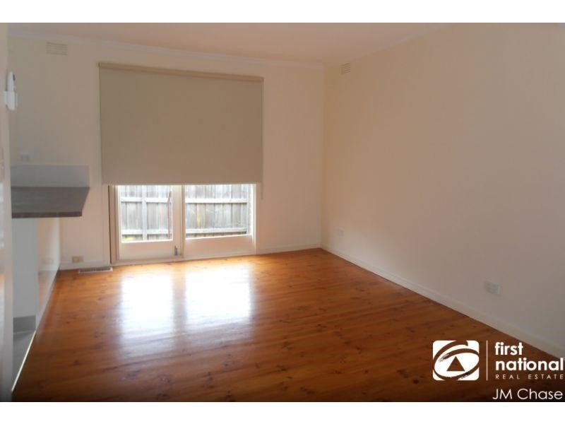 2/50 Drummond Street, Chadstone VIC 3148