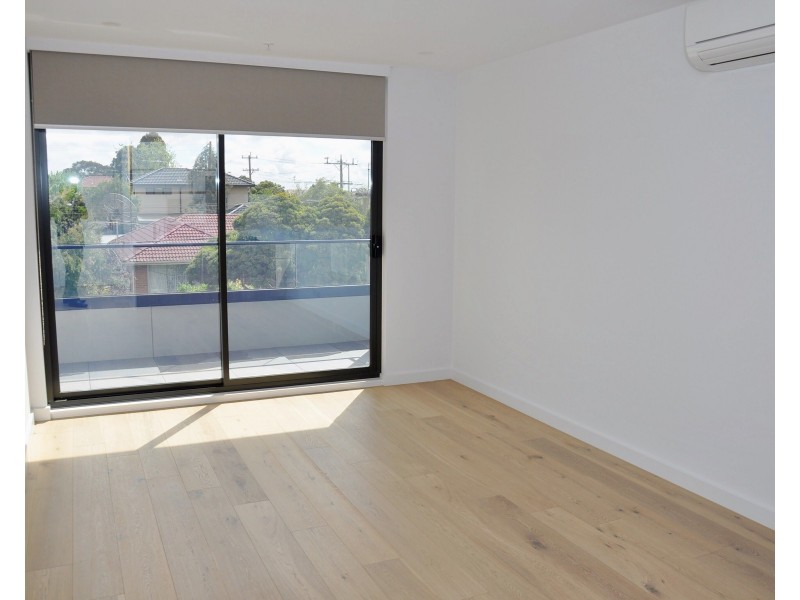 105/1 Neil Court, Blackburn South VIC 3130