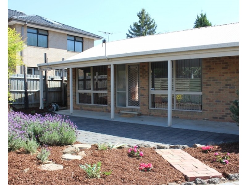 2A Yorkshire Street, Blackburn North VIC 3130