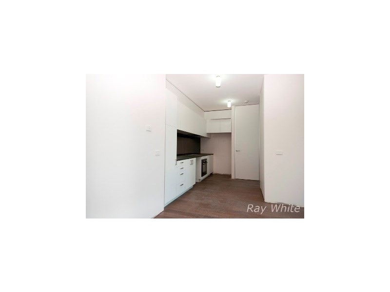 13/15-17 Railway Road, Blackburn VIC 3130