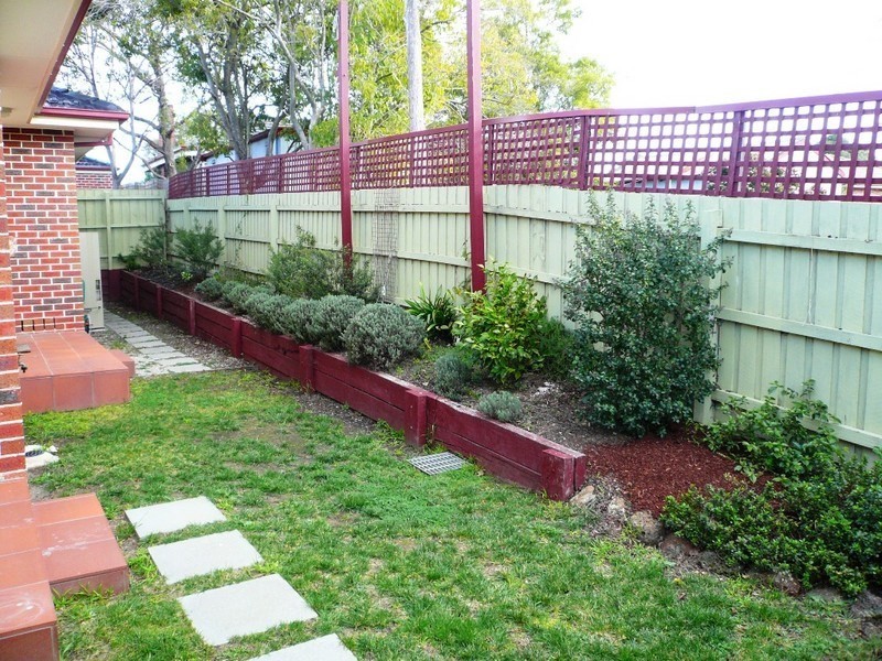 2/17 Tyrrell Avenue, Blackburn VIC 3130