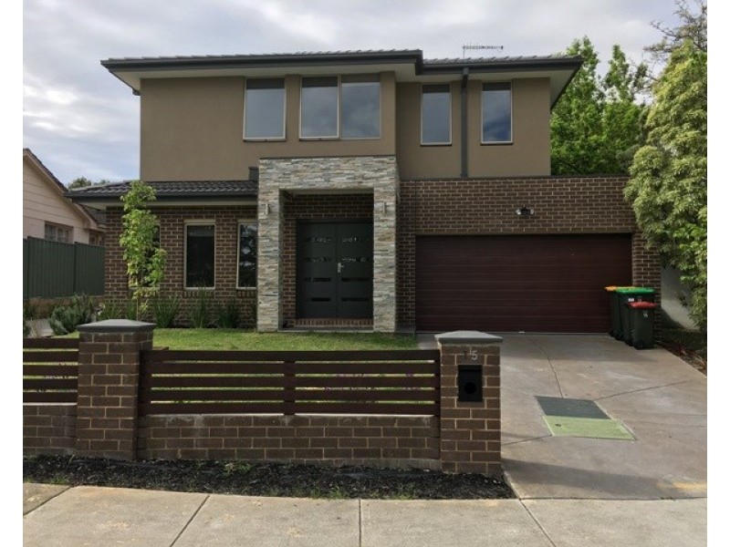 15 Astelot Drive, Donvale VIC 3111