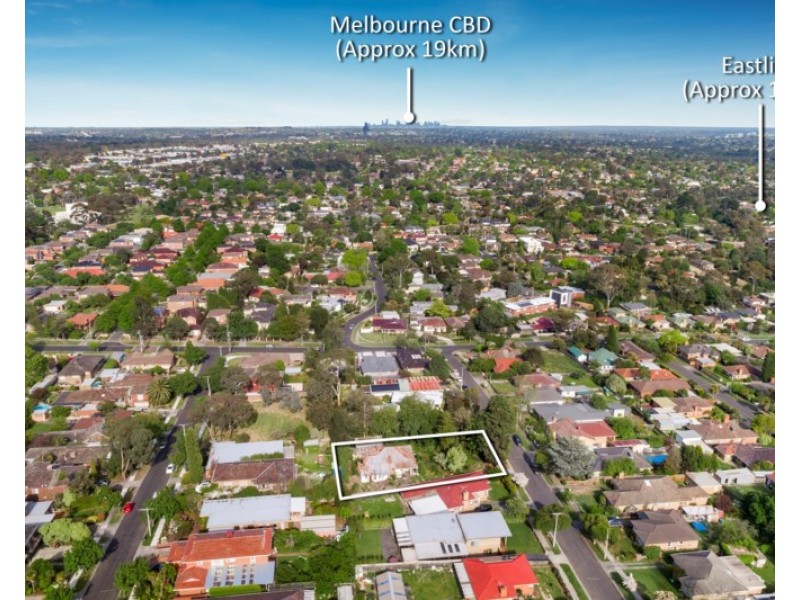 8 Bruce Street, Mitcham VIC 3132