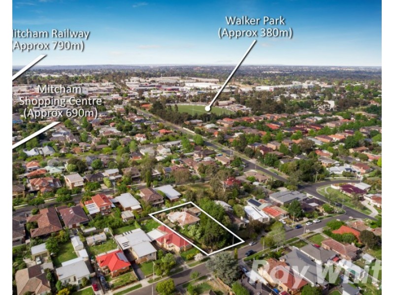 8 Bruce Street, Mitcham VIC 3132