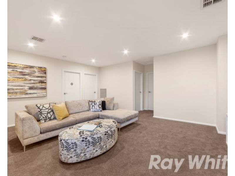 15 Hampshire Road, Forest Hill VIC 3131