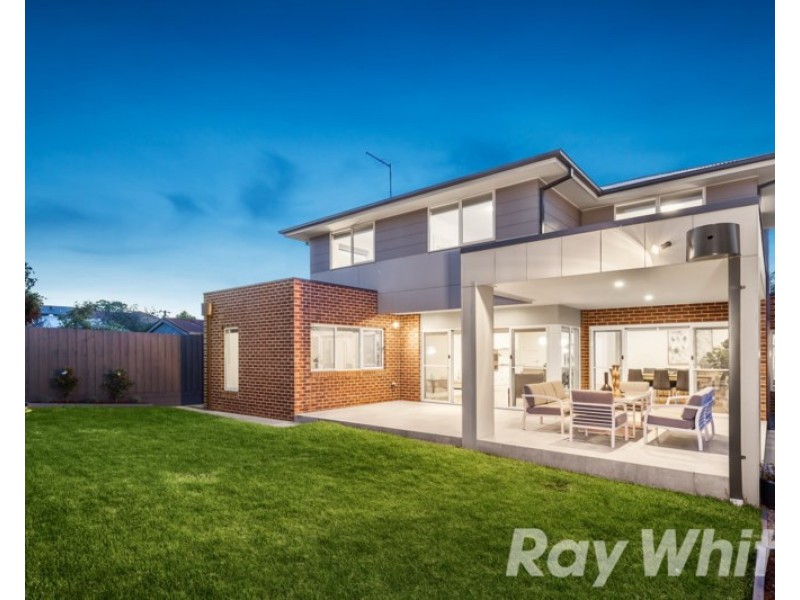 15 Hampshire Road, Forest Hill VIC 3131