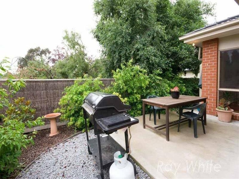 U2, 29 Creek Road, Mitcham VIC 3132