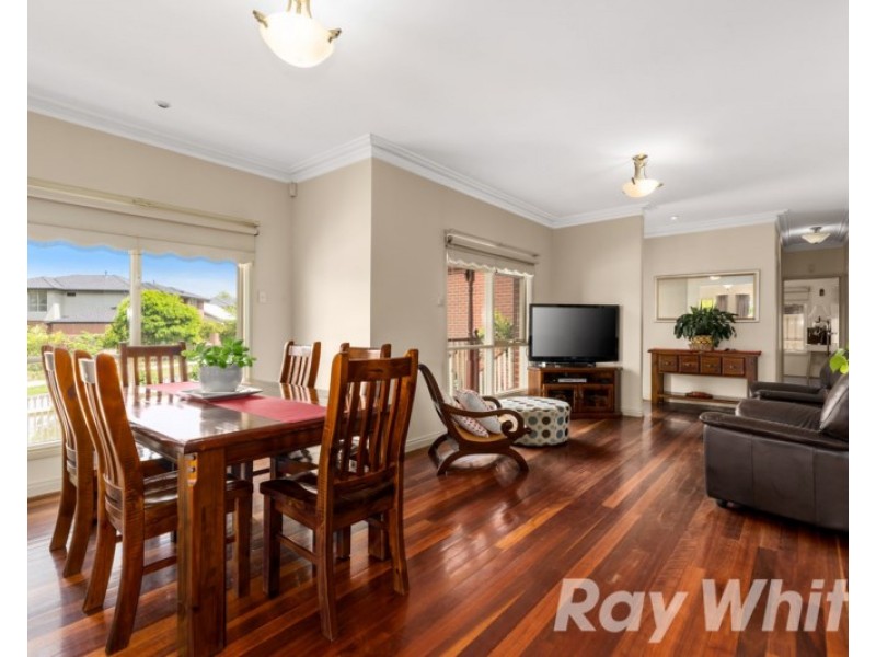 13 Hamilton Avenue, Blackburn VIC 3130