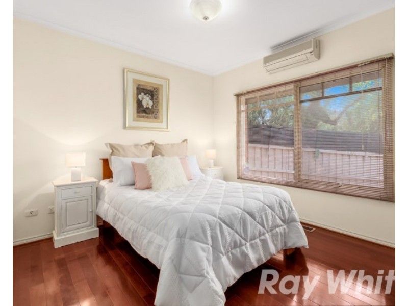 13 Hamilton Avenue, Blackburn VIC 3130