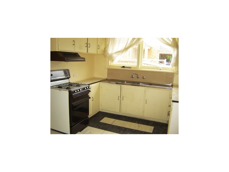 1/59 Renshaw Road, Doncaster East VIC 3109