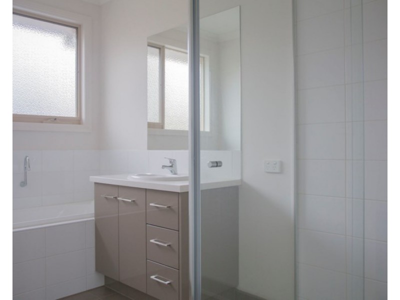 32 Baratta Street, Doncaster East VIC 3109