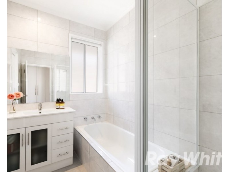 1/42 Carson Street, Mulgrave VIC 3170