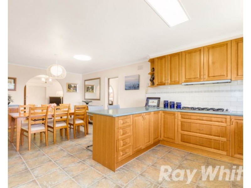 4 Cavill Court, Vermont South VIC 3133