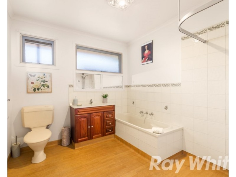 4 Cavill Court, Vermont South VIC 3133