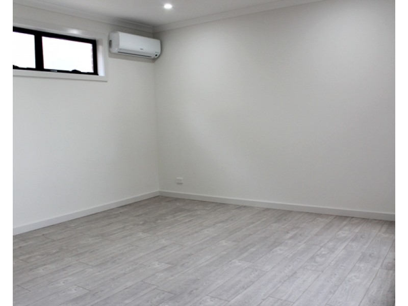 2/44 Andrews Street, Burwood VIC 3125