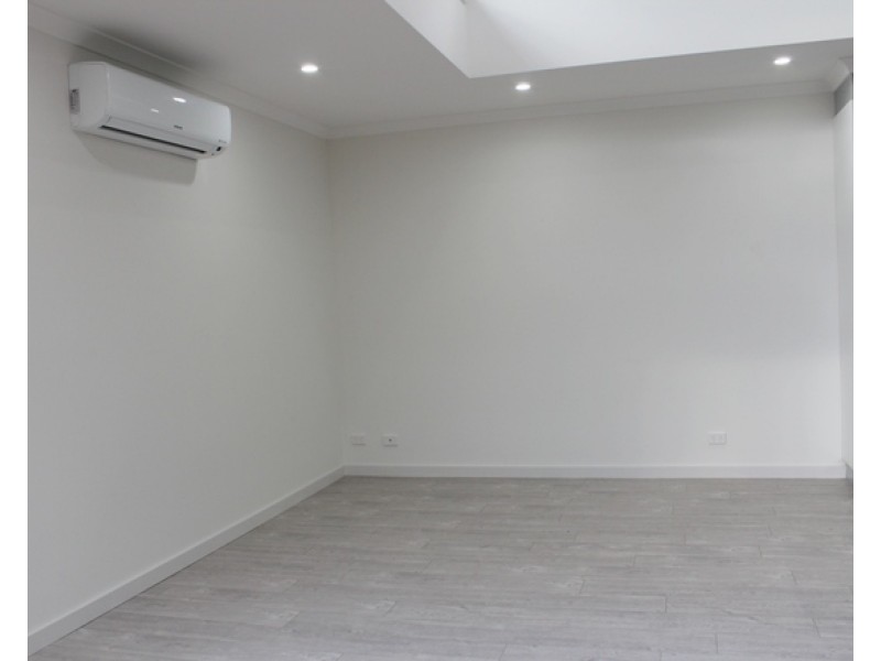 2/44 Andrews Street, Burwood VIC 3125